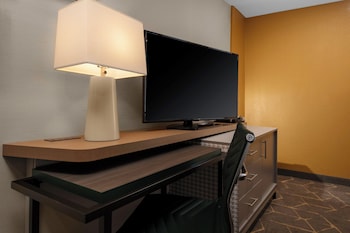 Premium Room, 2 Queen Beds, Corner