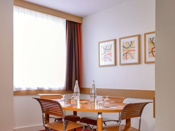 Suite, 1 Double Bed with Sofa bed