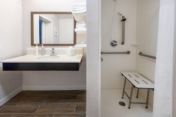 Room, 1 King Bed, Hearing Accessible (Hearing, Shower)