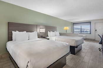 Suite, 2 Double Beds, Non Smoking