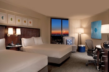 Room, 2 Queen Beds, Tower (Fireworks View)