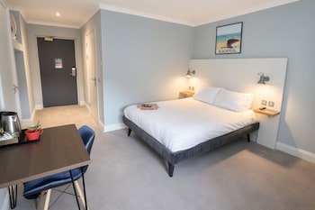Accessible Double, 1 Double Bed