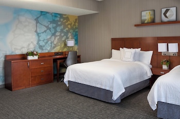 Studio, Multiple Beds
