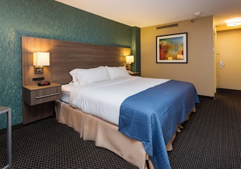 Standard Room, 1 Double Bed, Accessible (Communications, Accessible Tub)