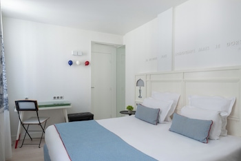 Triple Room - Complimentary soft minibar, courtesy tray, digital press, fitness, sauna