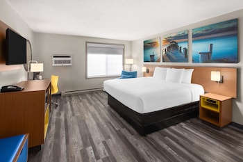 Room, 1 King Bed, Non Smoking