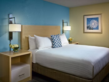 Studio Suite, 1 Queen Bed (Tub)
