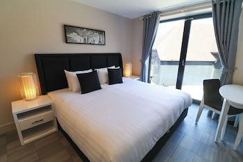 Deluxe Penthouse with 3 double or twin bedrooms