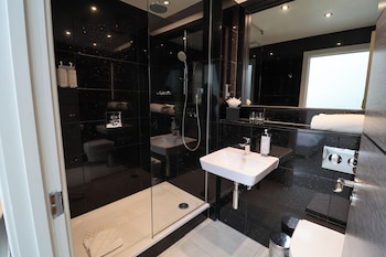Penthouse with 3 double or twin bedrooms