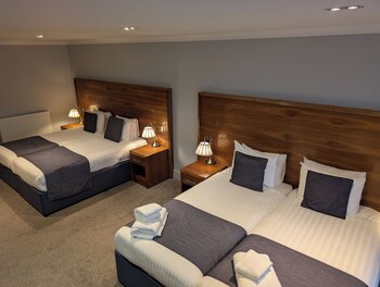 Family room with 2 double or twin beds