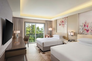 Deluxe Room, 2 Twin Beds, Balcony