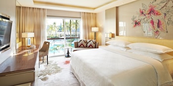 Deluxe Room, 1 King Bed, Balcony