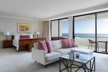 Suite, 1 King Bed with Sofa bed, Oceanfront (Prestige Suite)