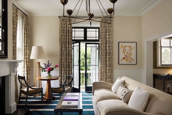 Deluxe Suite (Garden Cottage)