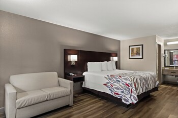 Superior Room, 1 King Bed, Smoking