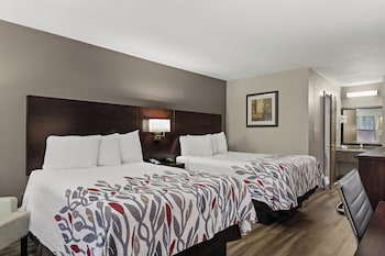 Deluxe Room, 2 Double Beds, Accessible, Non Smoking (Roll-In Shower)