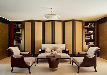 Suite (PARIS EIFFEL)