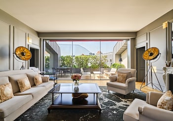 Suite (Harcourt)