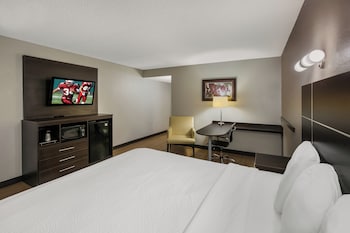 Superior Room, 1 King Bed (Smoke Free)