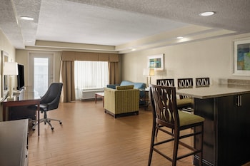 Suite, Multiple Beds