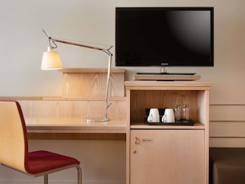 Classic Twin Room, 2 Twin Beds (Room&Bathroom renovation in 2020)