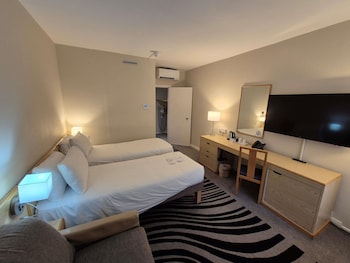 Standard Room, 2 Twin Beds