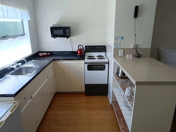 Family Studio Suite, 1 Bedroom, Kitchen, Garden Area