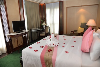 Presidential Suite, 1 Bedroom, Bathtub