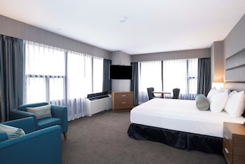 Standard Room, 1 King Bed