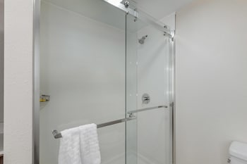 Standard Room, 2 Queen Beds, Non Smoking, Refrigerator & Microwave