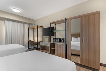 Standard Room, 2 Queen Beds, Accessible, Non Smoking