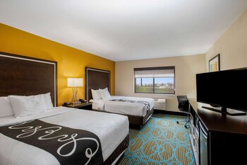Room, 2 Queen Beds, Non Smoking
