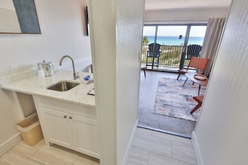 Suite, 2 Double Beds (Bahama, Gulf View)