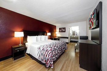Superior Room, 1 King Bed, Smoking