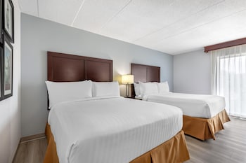 Standard Room, 2 Queen Beds, Non Smoking