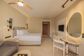 Deluxe Room, Garden View
