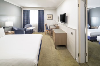 Standard Room, 1 Queen Bed