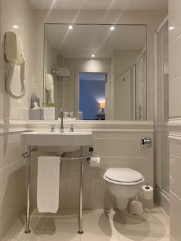 Classic Single Room