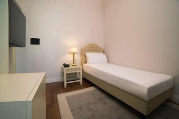 Classic Single Room (Individual)