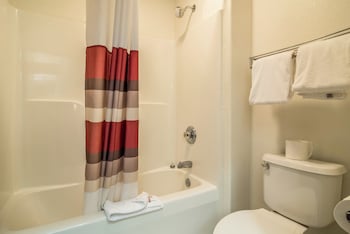 Standard Room, 1 King Bed (Smoke Free)