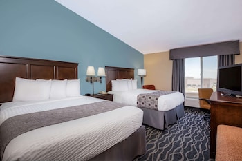 Room, 2 Queen Beds, Non Smoking