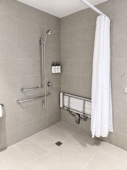 Accessible Executive King Room
