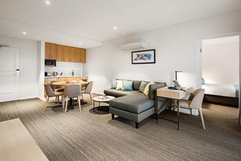 3-bedroom apartment