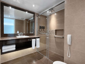Executive Studio Suite, 1 King Bed