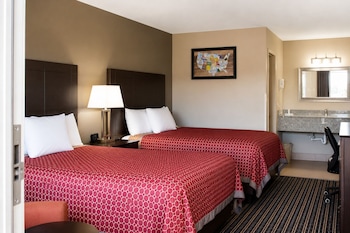 Double Room, Smoking