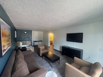 Executive Room, 1 King Bed, Non Smoking, Jetted Tub
