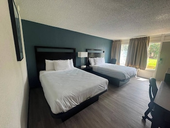 Deluxe 2 Queen Bed
