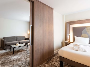 Suite, 1 King Bed