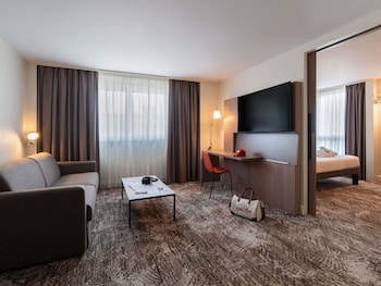 Suite, 1 King Bed