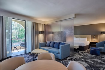 Junior Suite, 1 King Bed